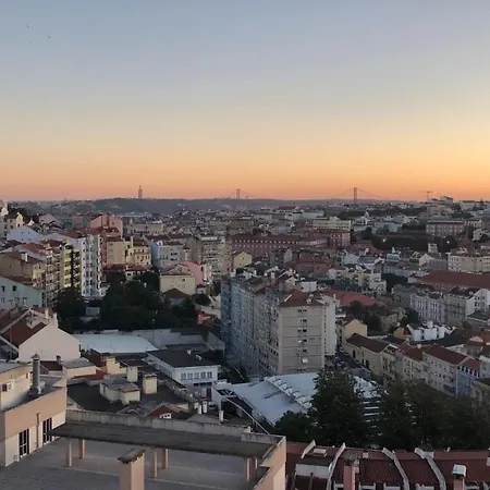 Private View Over Apartment Lissabon