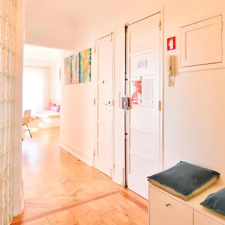 Apartment Private View Over Lissabon